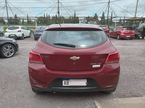 Chevrolet Onix 1.4 Ltz 98cv