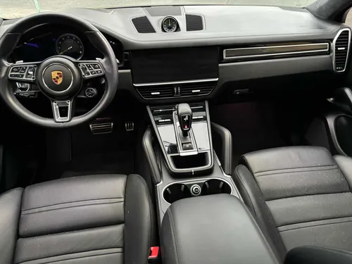 Porsche Cayenne coupé 3.0 v6 turbo at