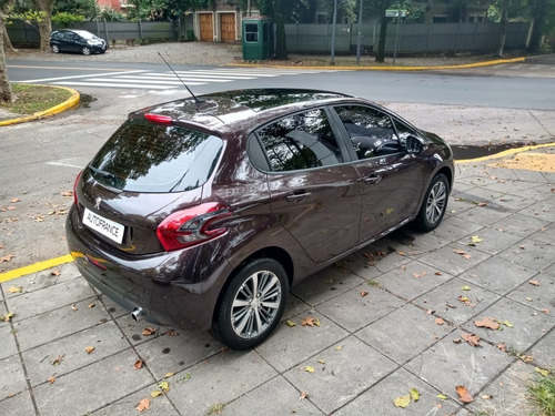 Peugeot 208 Allure 1.6