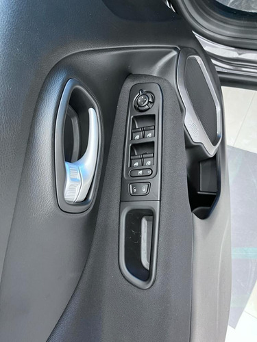 Imagen 11 de 22 de Jeep Renegade