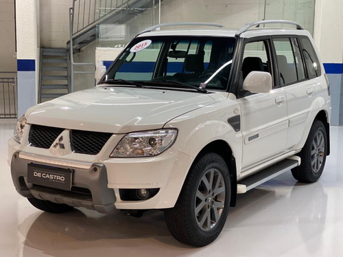 Mitsubishi Pajero TR4 2.0 4x2 Flex 5p