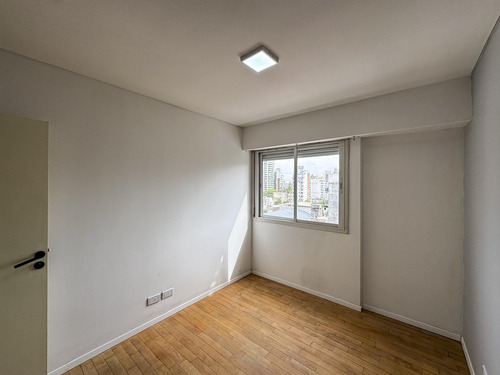 Departamento Piso Exclusivo Con 2 Dormitorios Y Mega Balcón
