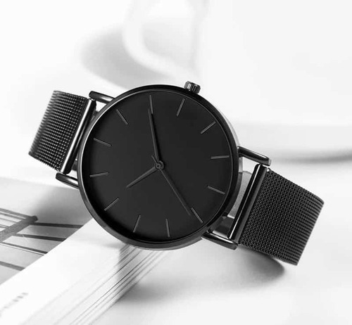 Reloj Negro Metálico, Minimalista Clásico.