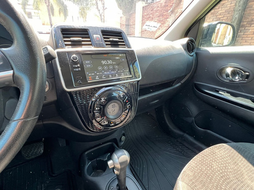 Nissan March 1.6 Advance Navi At