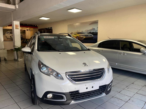Imagen 2 de 7 de Peugeot 2008 2016 1.6 Feline