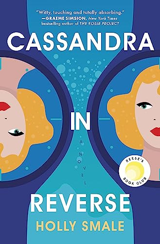 Book : Cassandra In Reverse A Reeses Book Club Pick - Smale