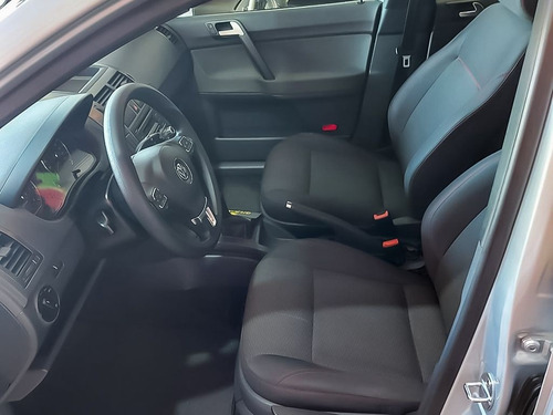 Imagem 4 de 15 de Volkswagen Polo 1.6 Mi Sportline 8v