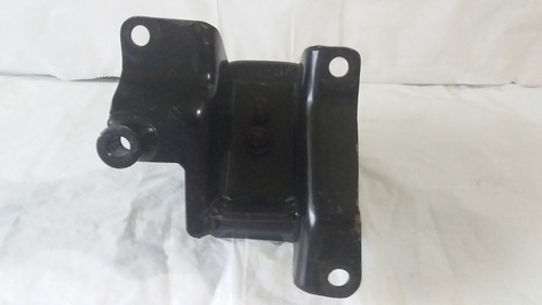 Base Soporte Delantero Izquierdo Isuzu Rodeo 3.2 Año 92-97