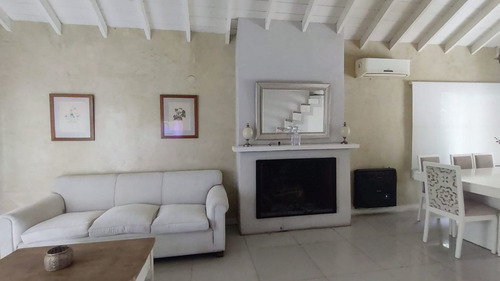 Imagen 3 de 20 de Casa En Venta En Indio Cua Golf Club