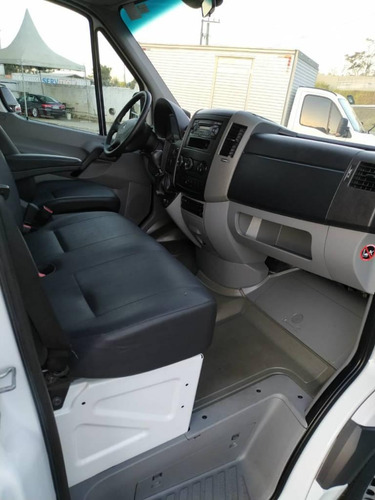 Imagem 6 de 7 de Mercedes Sprinter Van 2.2 Cdi 415 2019