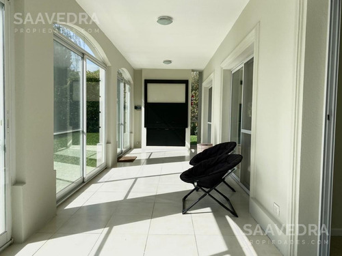 Imagen 15 de 30 de Nueva En El Mercado. Casa A La Venta, De 4 Dormitorios En Barrio Glorietas. Nordelta