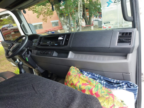 Vw 11-180, Ano 2023, Baú De Alumínio, Piso Chapa