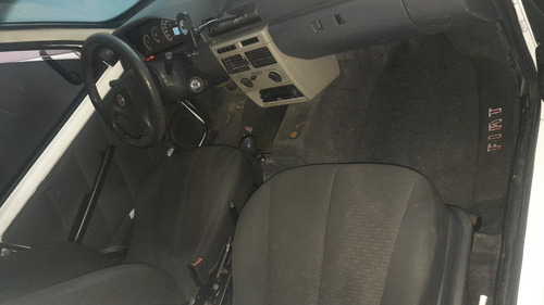 Fiat Fiorino 1.3 Flex 4p