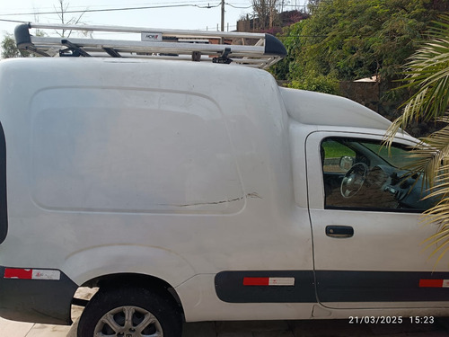 Furgo Ram V700 Modelo 2022 Gasolinera 4x2 En Perfecto Estado