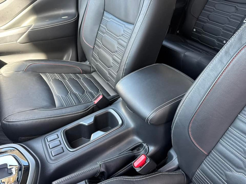 Nissan Frontier 4.0 Pro-4x V6 4x4 At