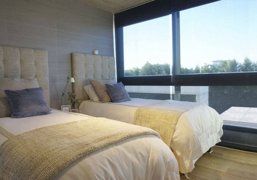 Apartamento En Alquiler De 2 Dormitorios En Carrasco