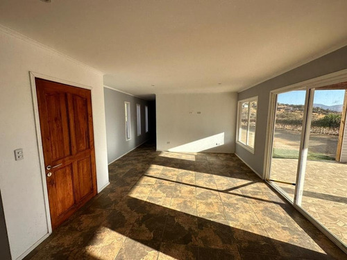 Se Vende Amplia Casa Nueva En Condominio Los Maquis Curacaví