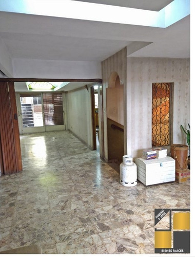 Imagen 8 de 14 de Local Con Vivienda En Venta En Valentin Alsina
