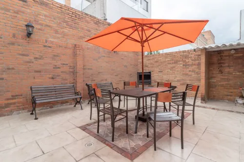 Casa En Venta En Batán. Cod V8277