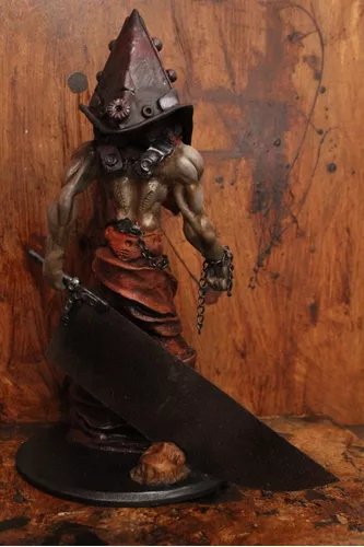 XGLIPQ Silent Hill, Pyramid Head, Altura 15 (cm) / 5,9 (in), Figura de  animación de Material de PVC, Hecho a Mano, Apariencia Exquisita, Hand to  do Spot, (colección Decorativa) Adornos de Regalo 