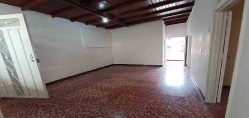 Apartamento En Arriendo Ubicado En Sabaneta Sector Betania (24720).
