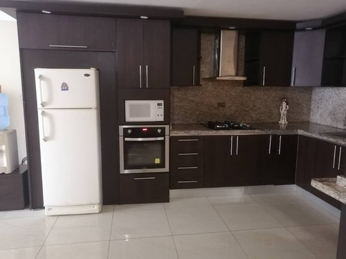 Imagen 8 de 16 de Casa Urbanización Menegrande