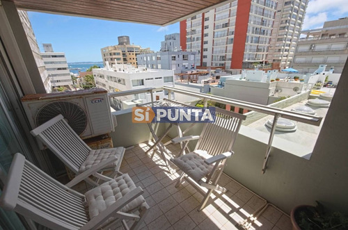 Imagen 14 de 20 de Departamento De 2 Dormitorios En Venta En Torre Con Todos Los Servicios