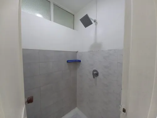 Local En Arriendo En Versalles (279059898).
