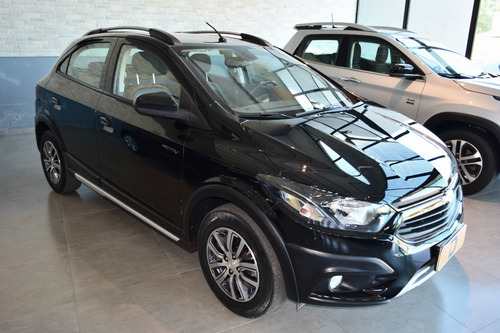 Imagem 2 de 10 de Chevrolet Ônix 1.4 Activ Manual 2017