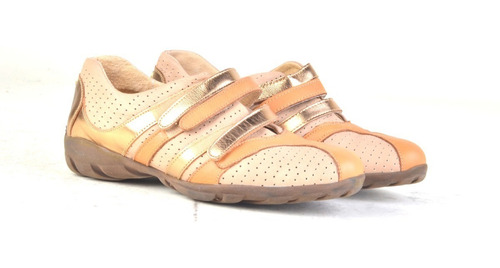 Imagen 3 de 6 de Zapatillas De Cuero De Mujer - Malaga Alta - Ferraro