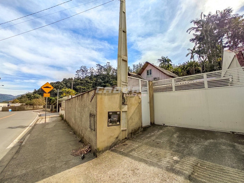 Imagem 10 de 24 de Aconchegante Casa No Bairro Da Gloria. - 3052062v
