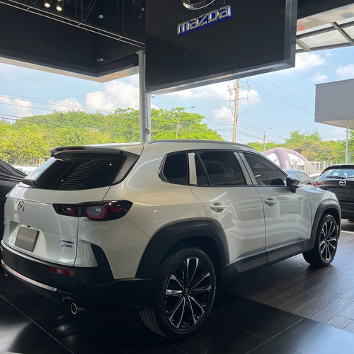 Imagen 9 de 25 de Mazda Cx50 Grand Touring Lx Awd Blanco