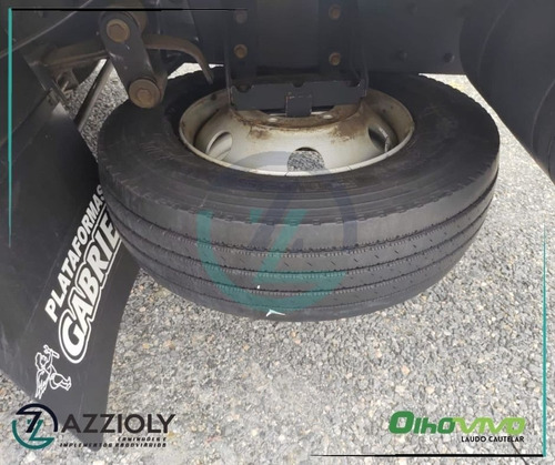Imagem 13 de 15 de Ford Cargo 816 S 2019 Baú Refrigerado Liso Caminhão 3/4