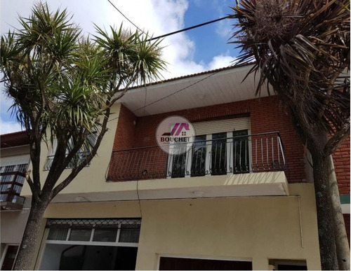 Venta Ph 2 Ambientes Con Balcon Y Cochera