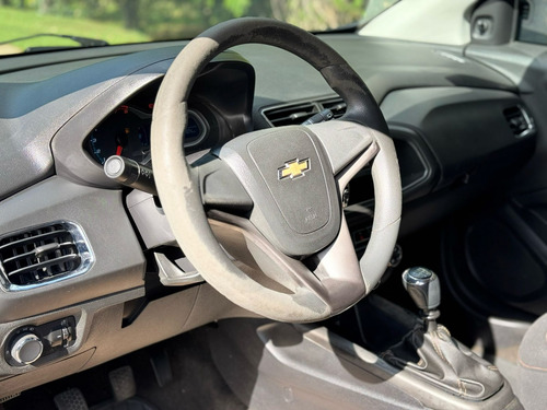 Chevrolet Onix 1.0 MPFI LT 8V FLEX 4P MANUAL