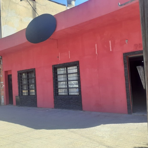 Imagen 2 de 14 de Local En Alquiler En La Tablada