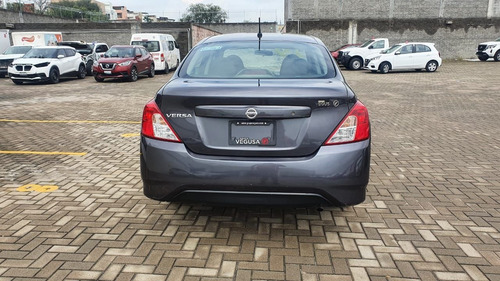 Imagen 10 de 15 de Nissan Versa 2019 1.6 Sense Mt