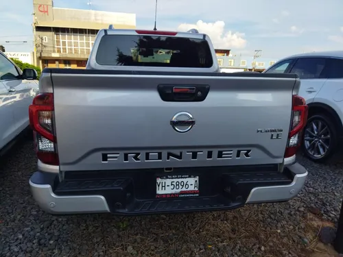 Nissan Frontier Platinum Le