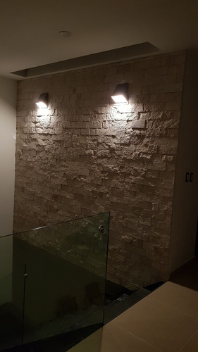 Preciosa Casa En La Condesa Juriquilla, Estudio O 4ta Recamara En P.b, Jardín.-