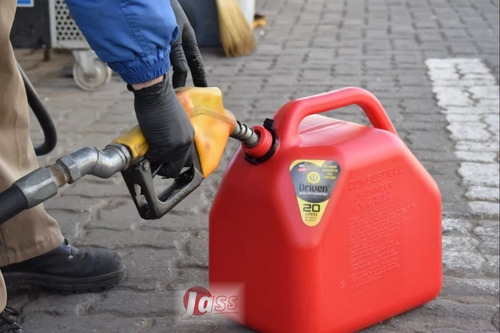 Bidon Combustible 20 Litros Nafta Diesel Driven Pico Vertedor