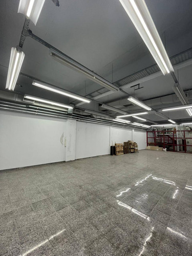 Venta Oficina De 845m2 Paternal Ideal Fabrica