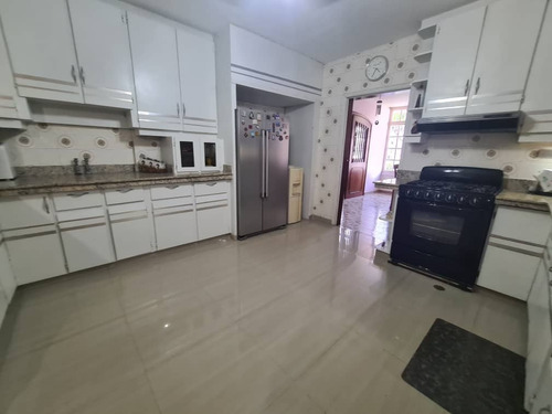 Imagen 7 de 19 de Casa-quinta En Urb. La Viña, Lemc-454