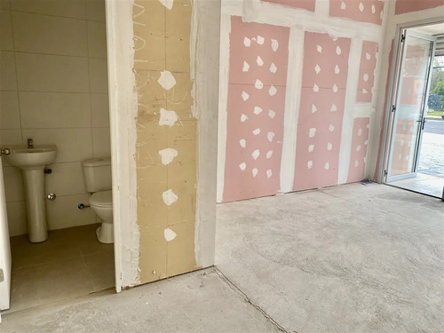 Local Comercial En Arriendo Quinta Normal