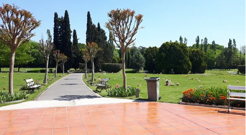 Parcela En Parque Colonial - Excelente Ubicación