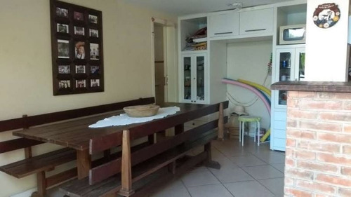 Casa Em Camaquã Com 3 Dormitórios - Lu266235