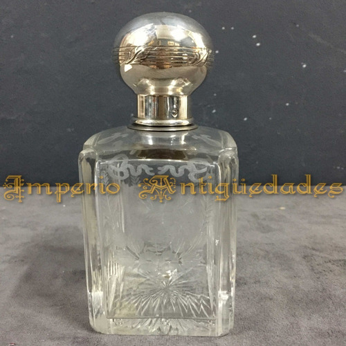  Antiguo Perfumero En Cristal Baccarat Con Gollete De Plata