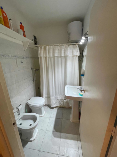 Apartamento 1 Dormitorio Y Medio A Paso P. Emir Usd 92.000