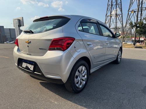 Chevrolet Onix HATCH LT 1.0 8V FlexPower 5p Mec.