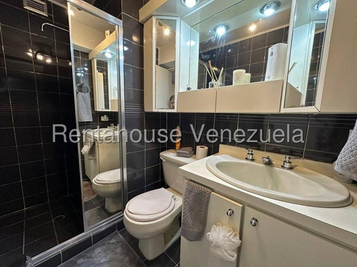Apartamento Amoblado, Listo Para Mudarse, Lomas De Prados Del Este Mr