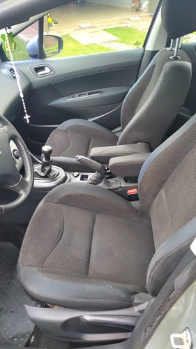 Peugeot 408 2.0 Allure 143cv